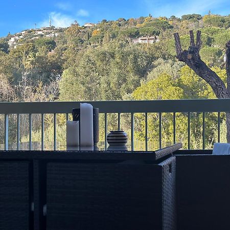 Appartement Residence Santa Barbara Avec Piscine Et A 750M De La Plage Cavalaire-sur-Mer Dış mekan fotoğraf