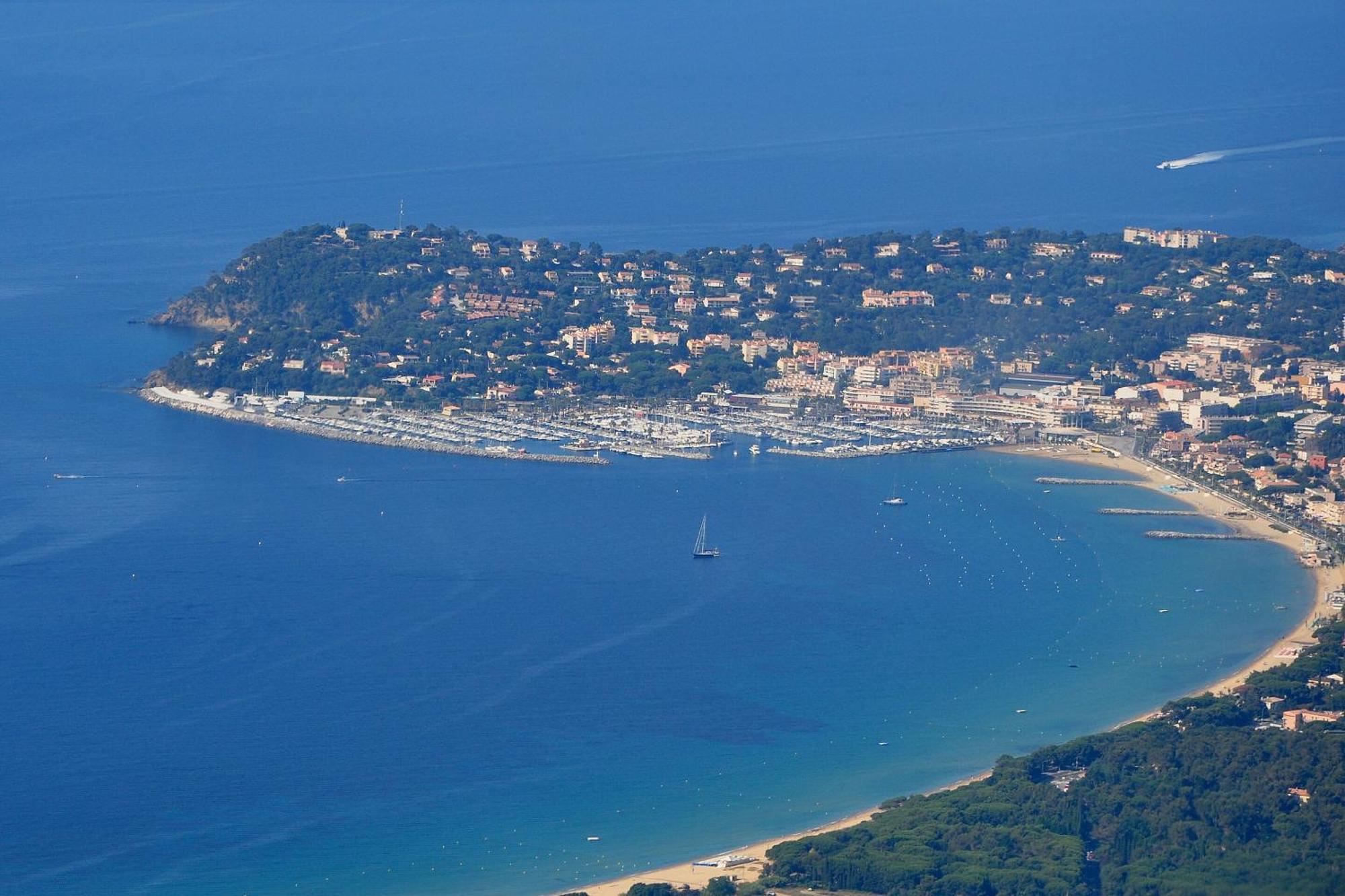 Appartement Residence Santa Barbara Avec Piscine Et A 750M De La Plage Cavalaire-sur-Mer Dış mekan fotoğraf